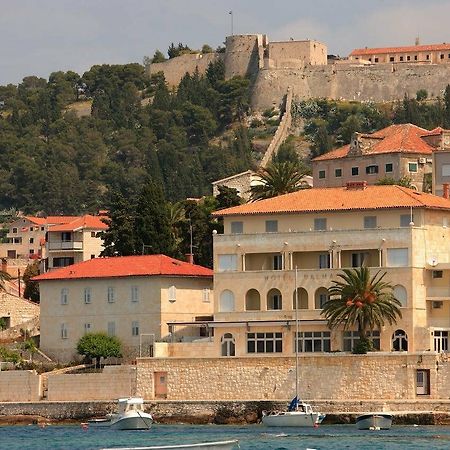 Villa Dalmacija Hvar Hotel Hvar Town Exterior photo